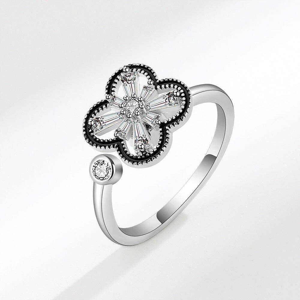 Perimade & Co. LLC – Großhandel Mehrsteinige Ringe – Fidget Spinner Ring mit vierblättrigem Kleeblatt aus 925er Sterlingsilber1