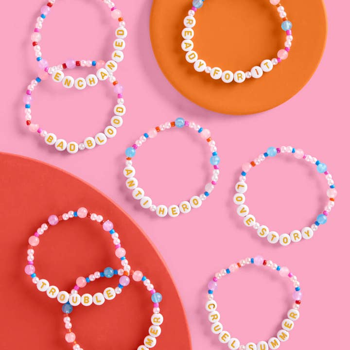 xo, Fetti - Wholesale Jewelry Set - Era Bracelets - 8 friendship bracelets