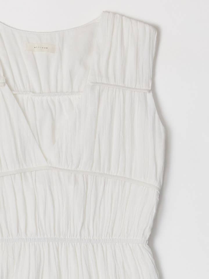 MOD REF - Wholesale Dress - Women's - The Cora Dress | Gathered Neck Midi Dress