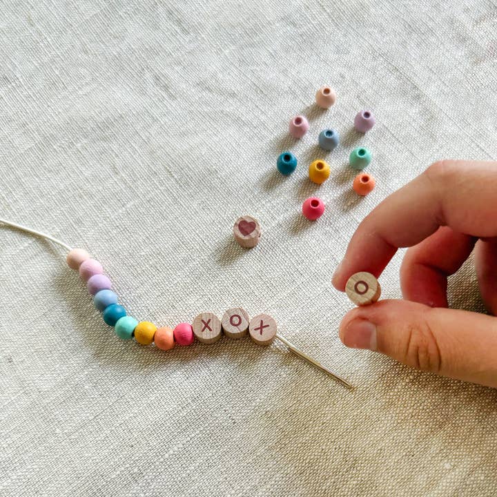 Cotton Twist (USA DUTIES PAID) – wholesale DIY Jewellery – Child – XOXO Friendship Bracelet Kit7