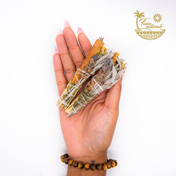 Faiza Naturals - Wholesale Sage Bundle - Palo Santo Floral Herb Sage Smudge - Exclusive Production