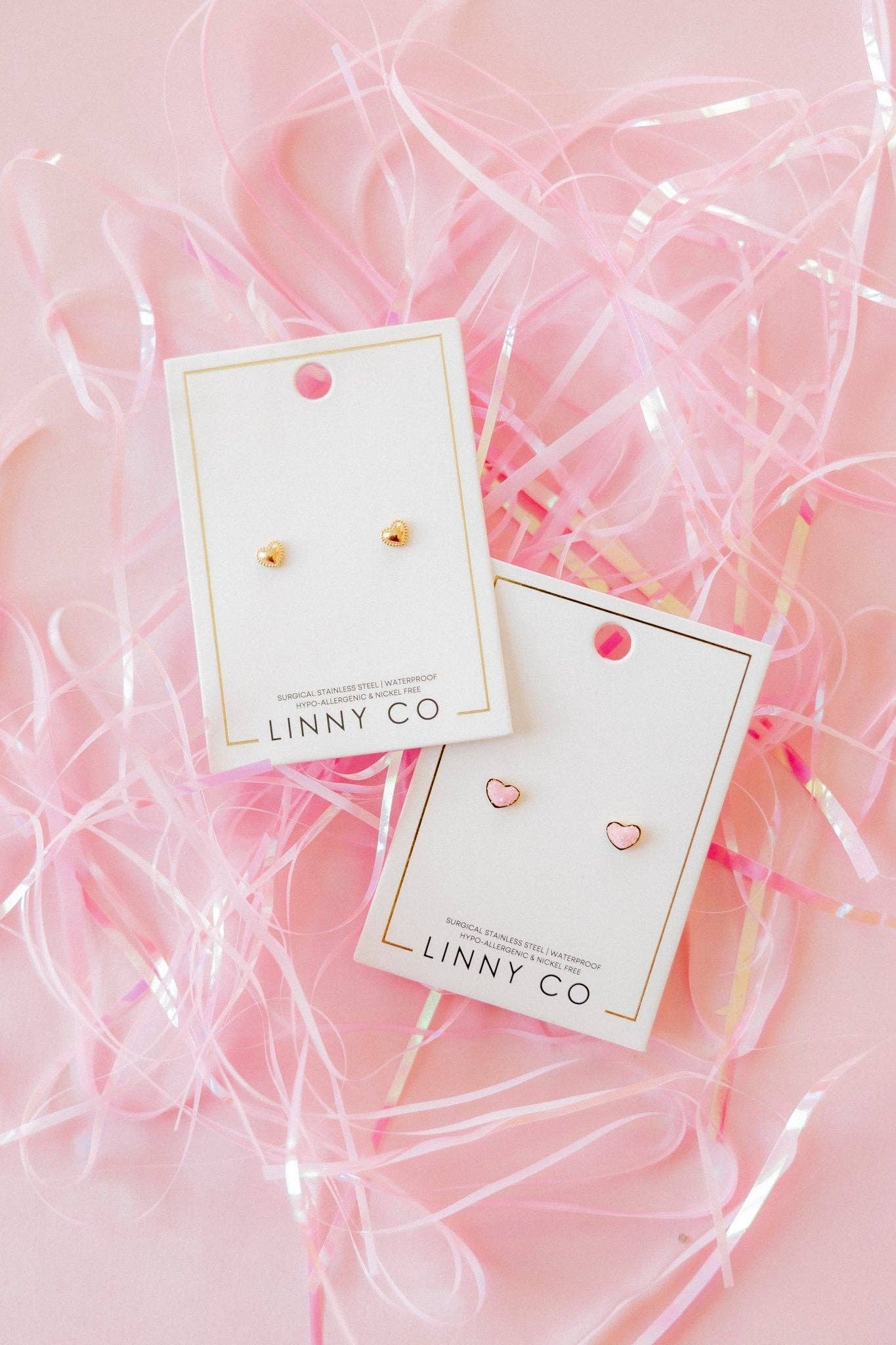 LINNY CO - Wholesale Stud/Post Earrings - Screwback Stud Earrings - Nora Heart Pink17