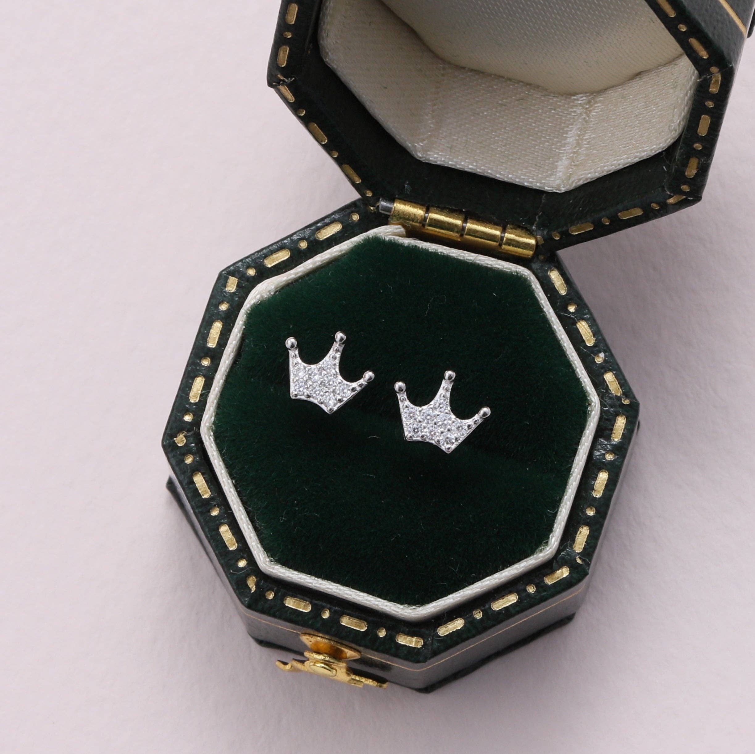 Attic creations – Großhandel Ohrstecker – TT72014 KINFOLK Fee mit klaren Kristallkronen-Ohrringen2