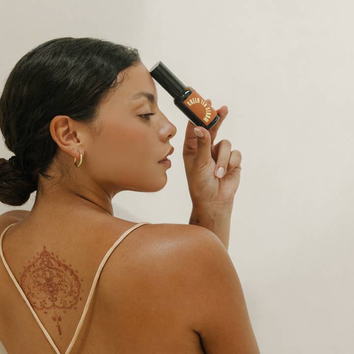 Urb Apothecary - Wholesale Facial Serum/Concentrate - Green Tea Hemp Serum – Calms, Clears & Balances Oily Skin1