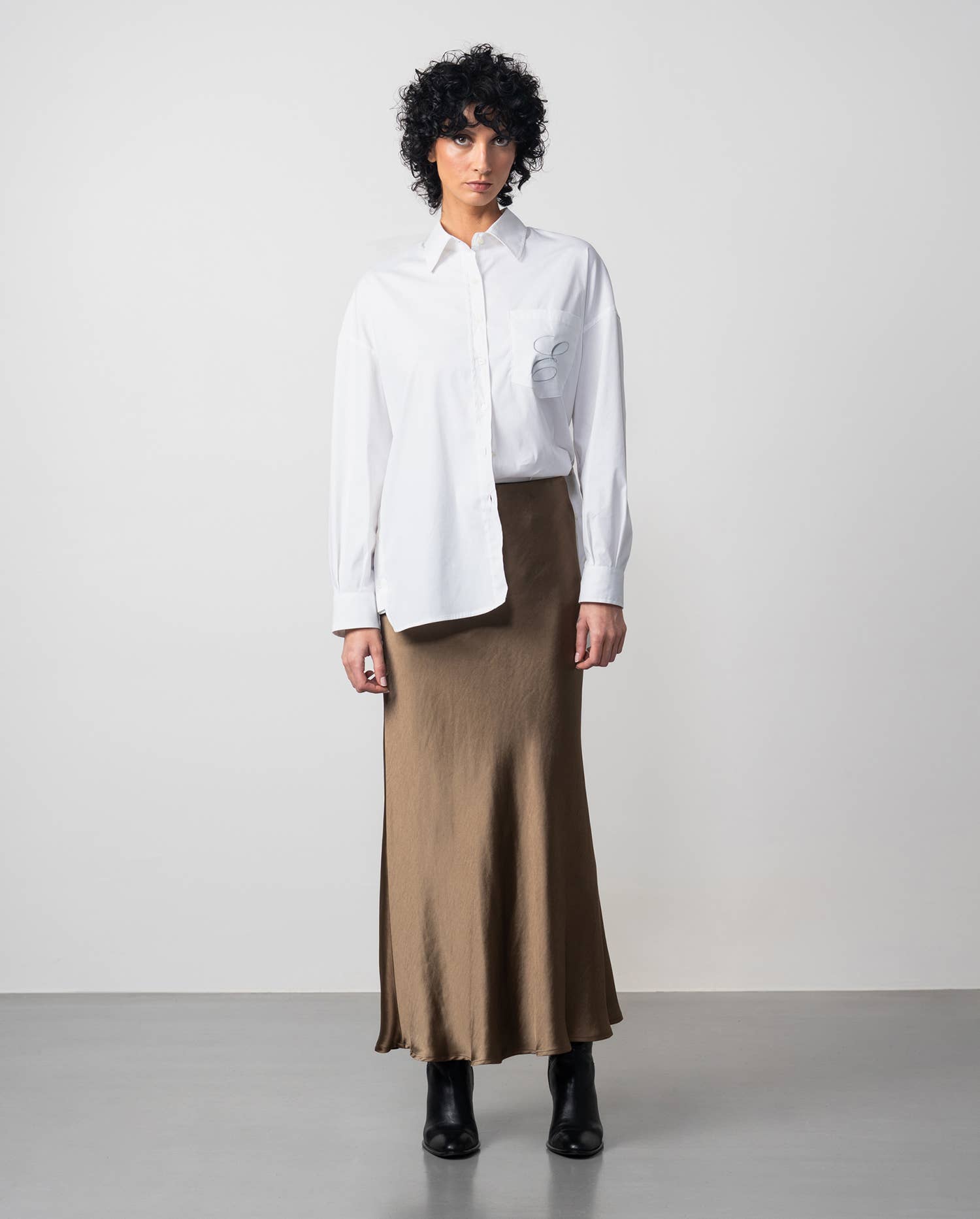 Etiem - Wholesale Skirt - Women's - Satin Midi Skirt0