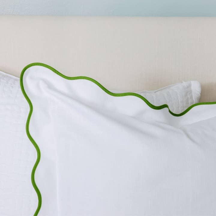 Laura Park Designs – Fronha de cama/decorativa por atacado – Almofada Decorativa com Bordas Onduladas, Verde / Branco4
