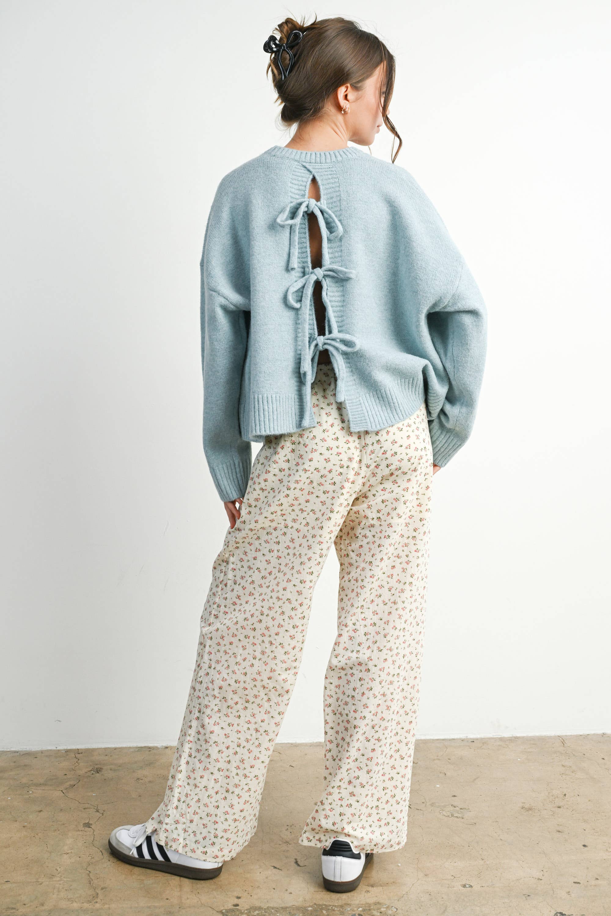 BUTTERMELON - Wholesale Knit Sweater - Women's - Tie-back Sweater - BMW781546