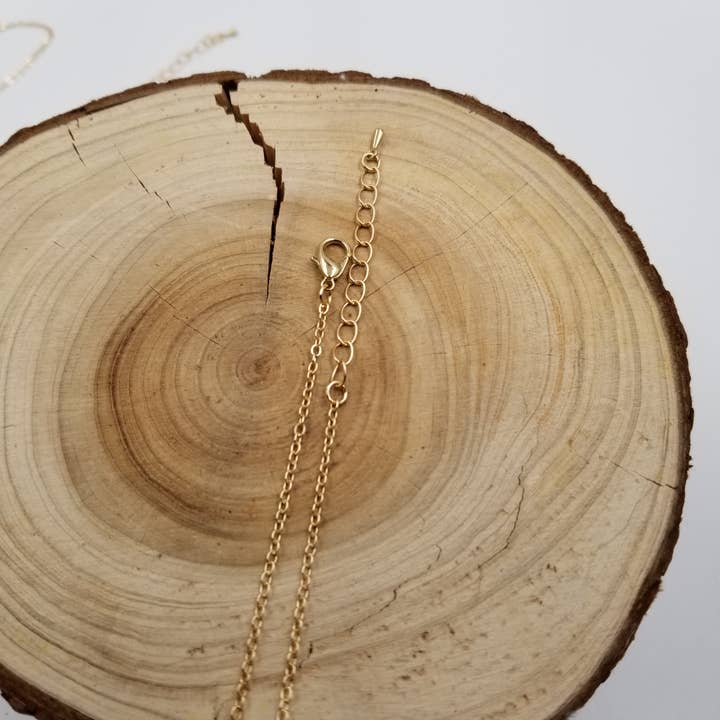 CHAKRA JEWELRY - Wholesale Pendant/Charm Necklace - Natural Crystal Oval Droplet Pendant Necklace1