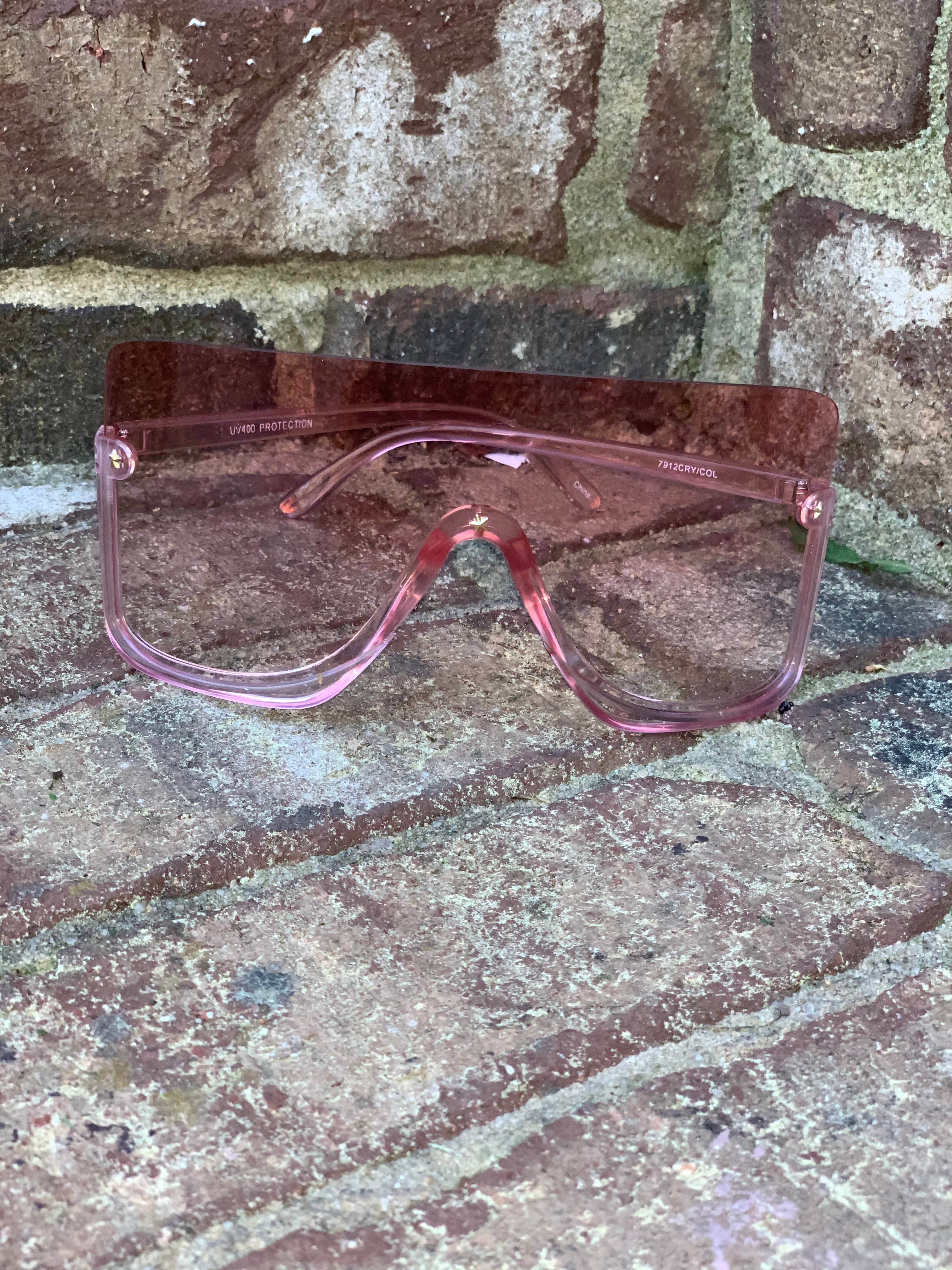 The Shade Valley - Wholesale Sunglasses - Women's - No Pics Please 📸11