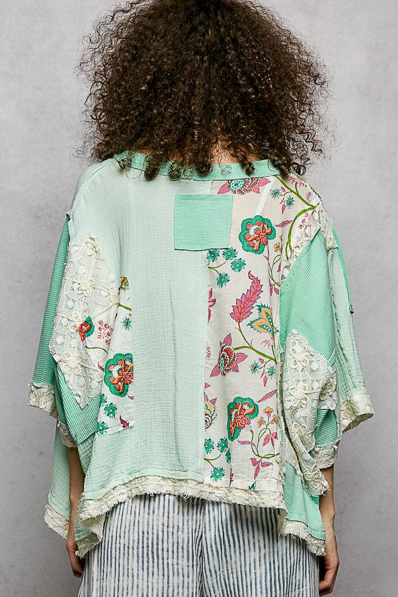 Pol Clothing - Wholesale Blouse - Women's - Round Neck Double Gauze Floral Woven Top29