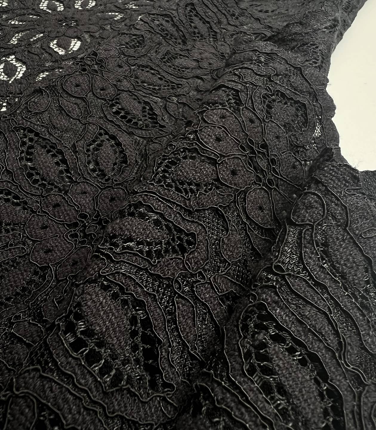 COUSETTE - Wholesale Fabric - Lace fabric - Belladone3
