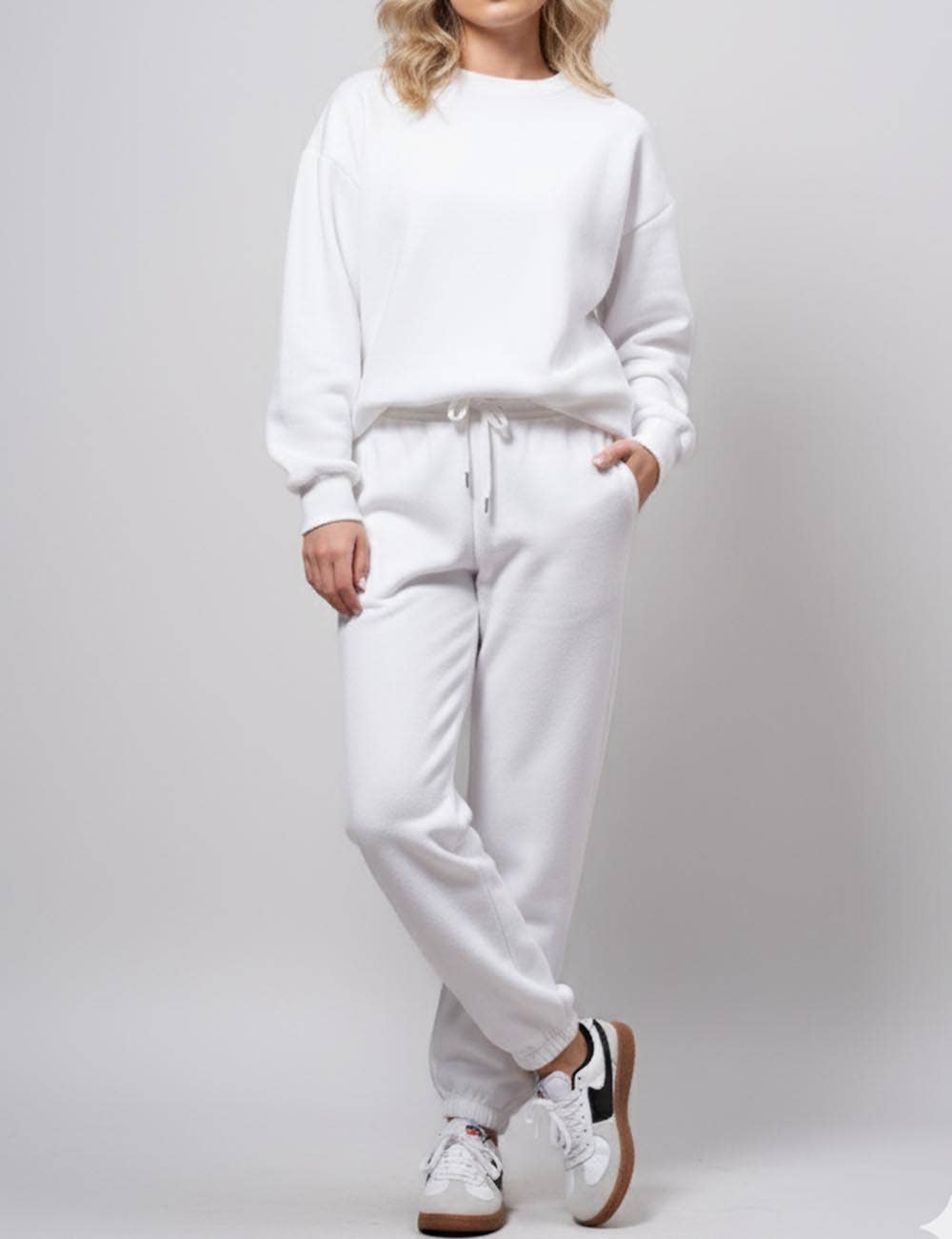 Sweetkama - Wholesale Lounge Set - Women's - Ladies Solid Color Sweatshirt and Pants Sets 211021A9