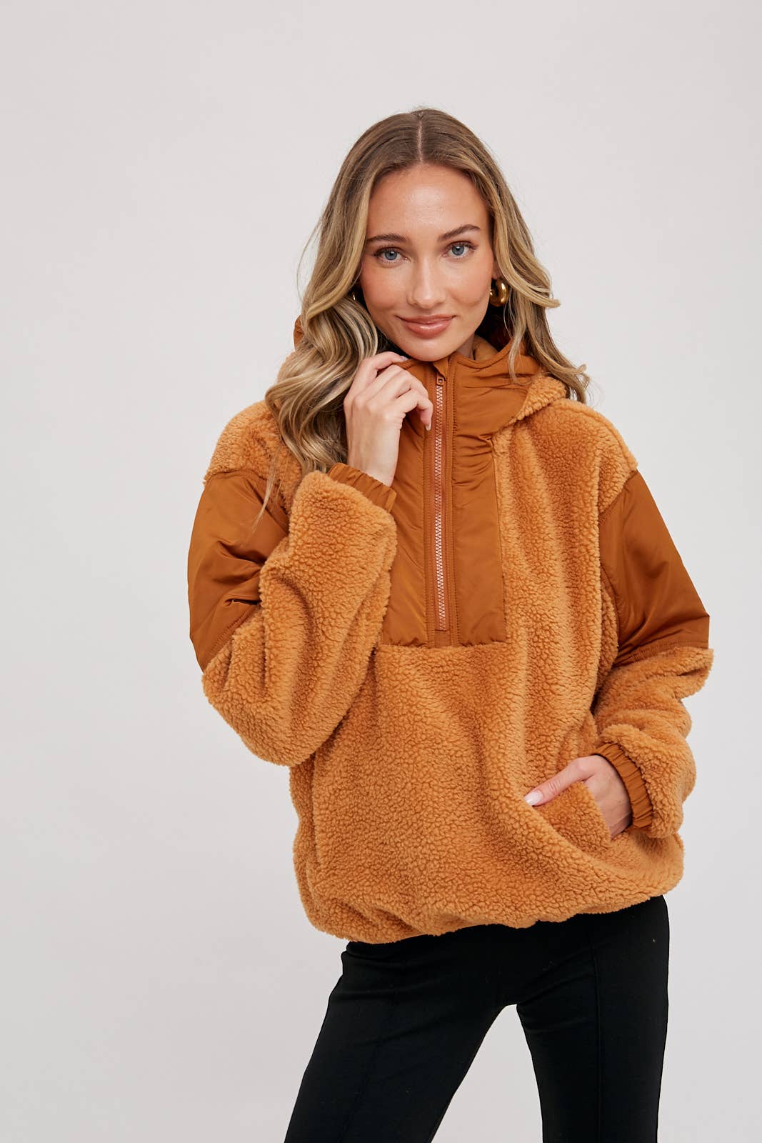 Bluivy - Wholesale Hoodie - Women's - FAUX SHEARLING CONTRAST HOODIE24