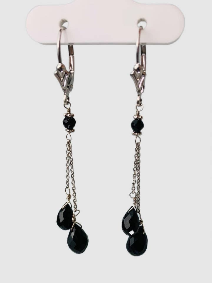 14KW Onyx Lariat Øreringe for engroshandel hos Raja Jewels