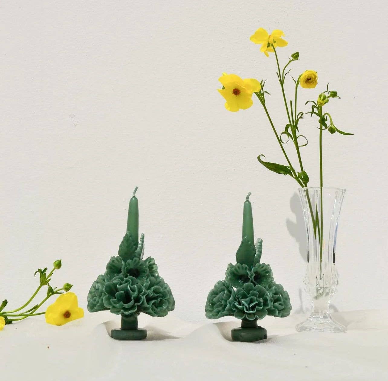 Moderno Decor - Decorative Floral Candles - Wholesale Tapered Candle/Candlestick - Jade Handmade with Beeswax Floral Taper Candle Oaxaca art4