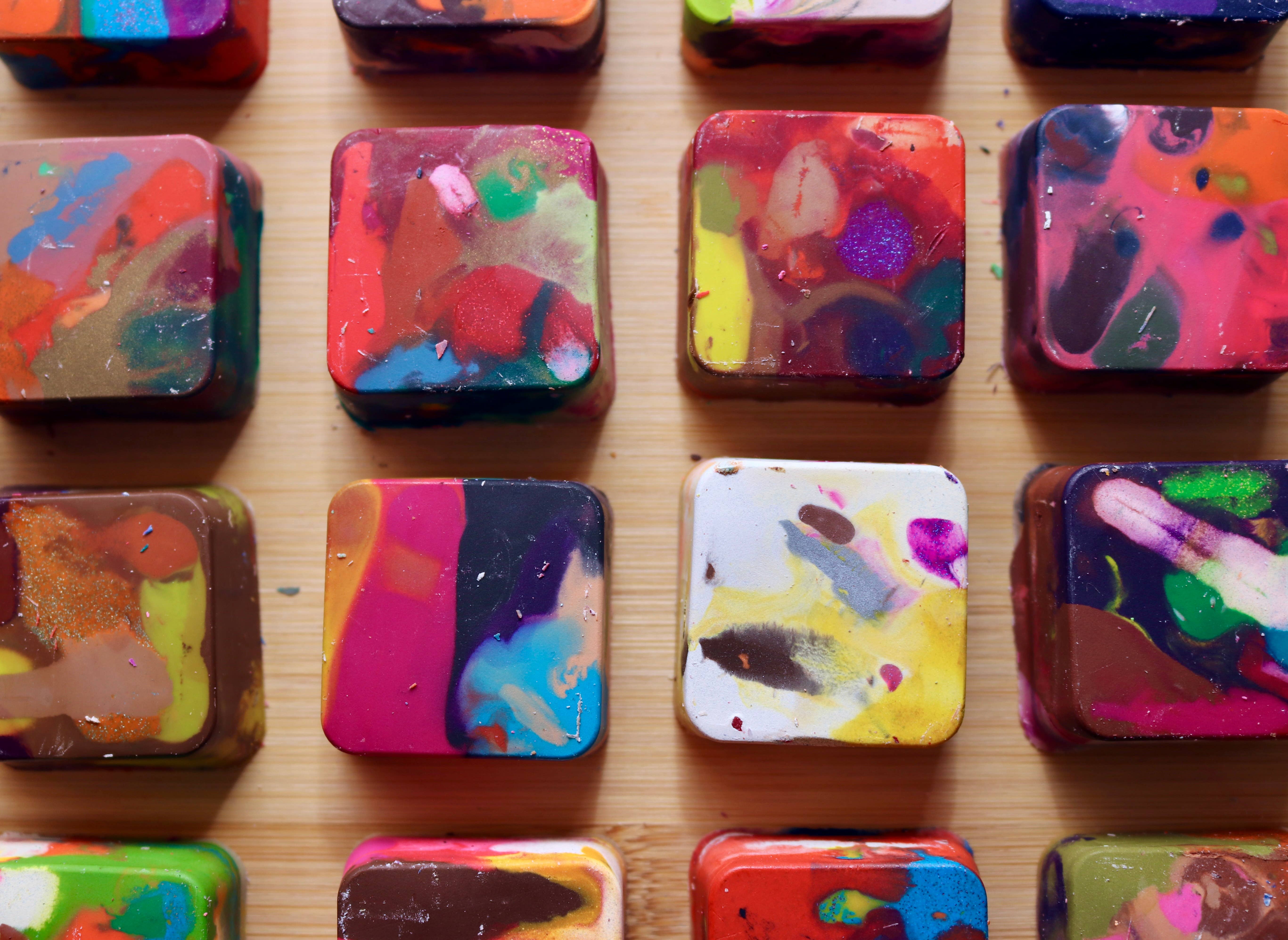 Color Me Crayzies™ - Wholesale Crayons - Kids & Baby - Square Crayzies (8 Count - JUMBO)0