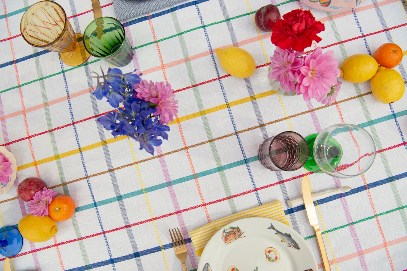 White Multicolor Elisabeth Pop Table Napkin for wholesale on Faire1