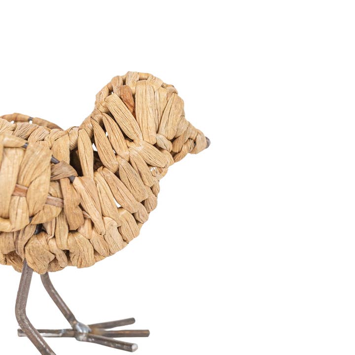 Foreside Home & Garden - Wholesale Decorative Figurine - Nami Coastal Bird Decorative Figure Seagrass & Metal