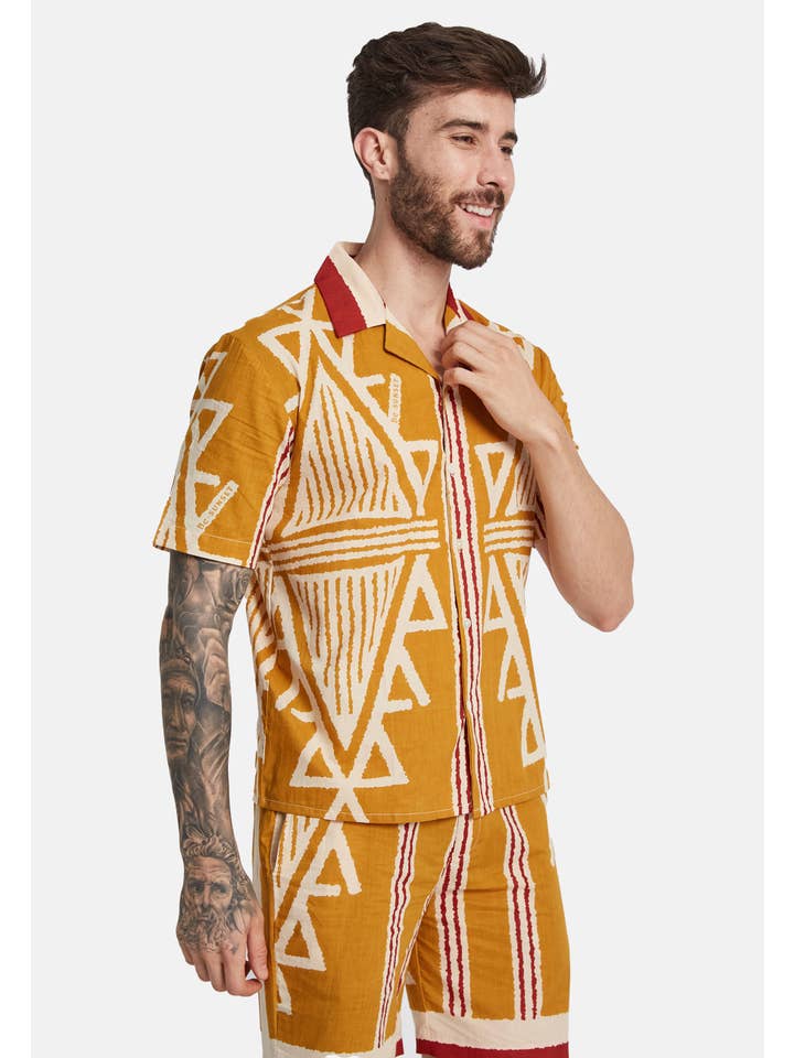 Be Sunset – wholesale Buttoned-down shirt – Men's – Tela Saffron Unisex Shirt