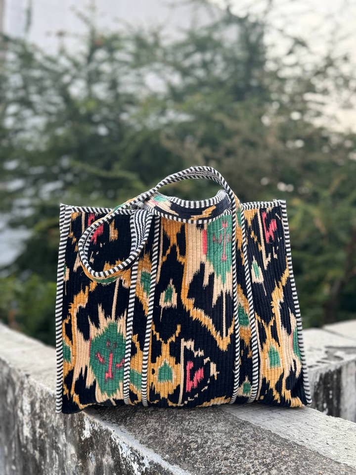 Bolso Tote Acolchado de Uso Diario Marke Bolso Tote Acolchado para venta al por mayor de Bhawana Handicrafts