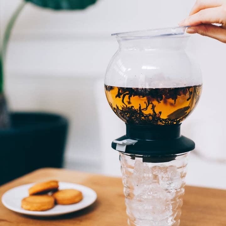 Tea Dripper LARGO 800mL for wholesale by HARIO USA