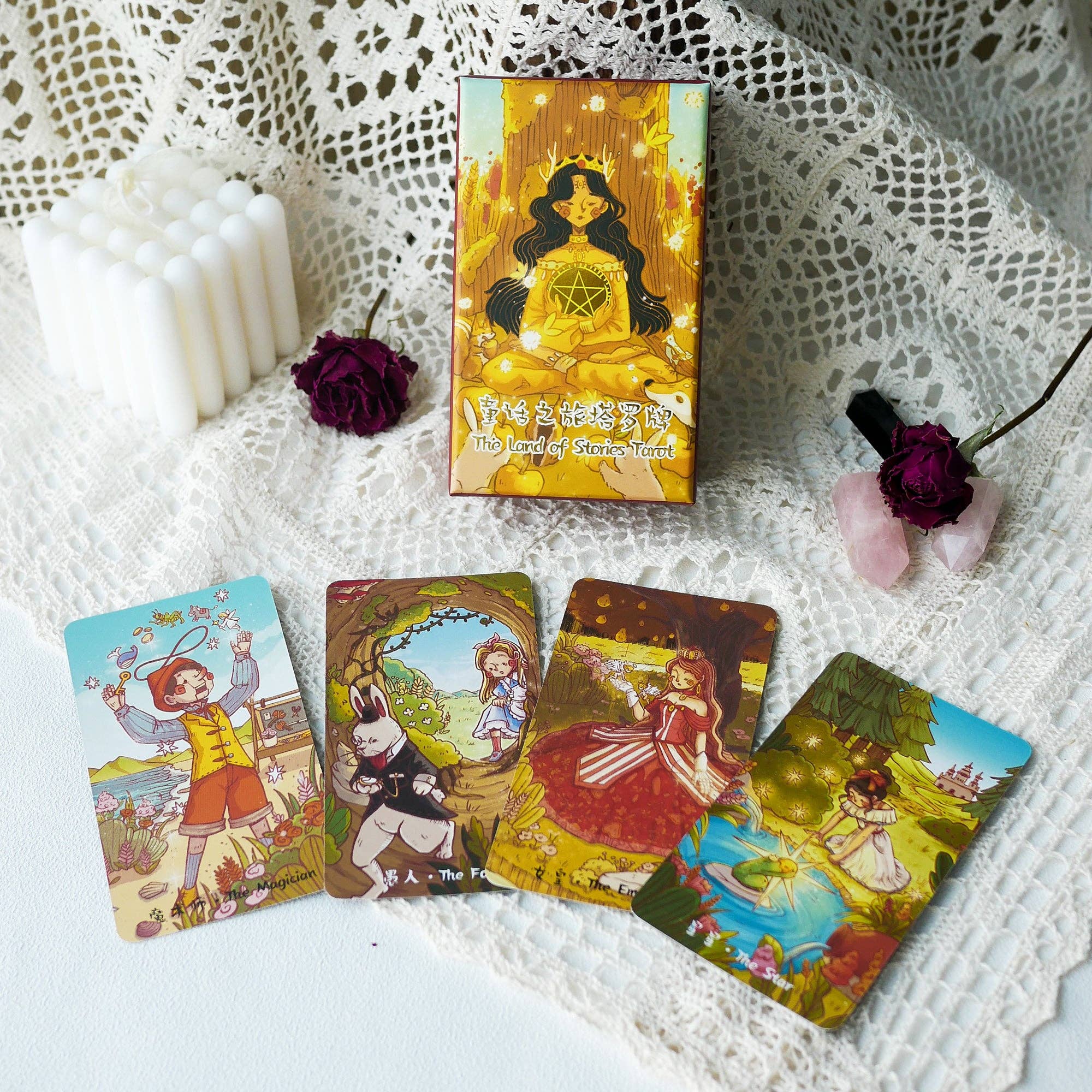 Vermilion Collection - Wholesale Tarot Cards - The Land of Stories Tarot0
