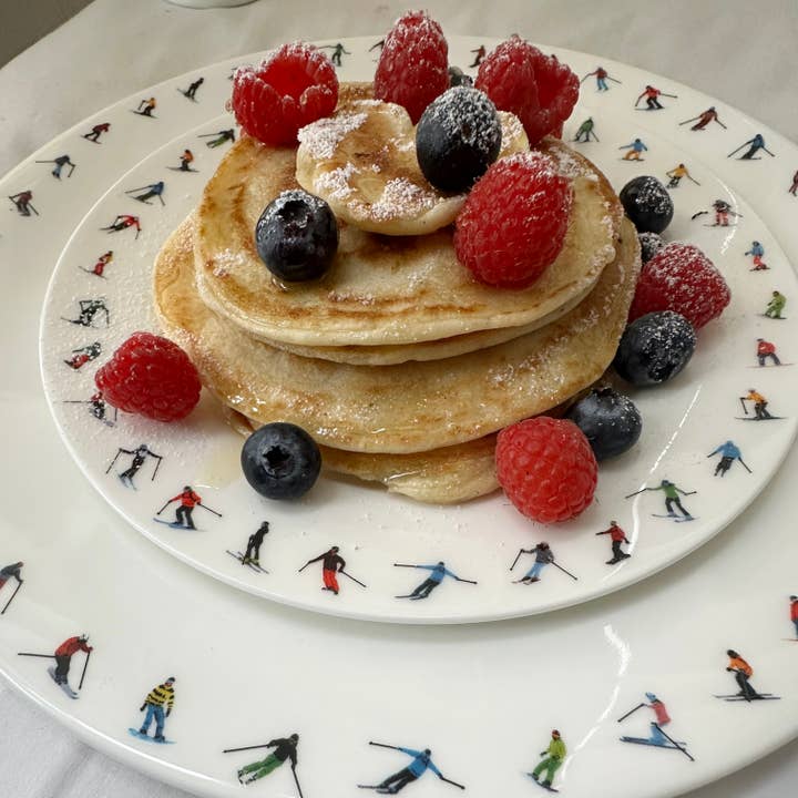 Powderhound – wholesale Dinner plate – POWDERHOUND SIDE PLATE SKI CHAIN1