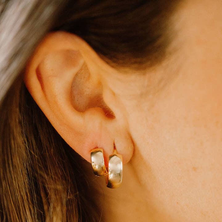 Ofina Jewelry - Wholesale Huggie Earrings - Solid Gold Chunky Huggies