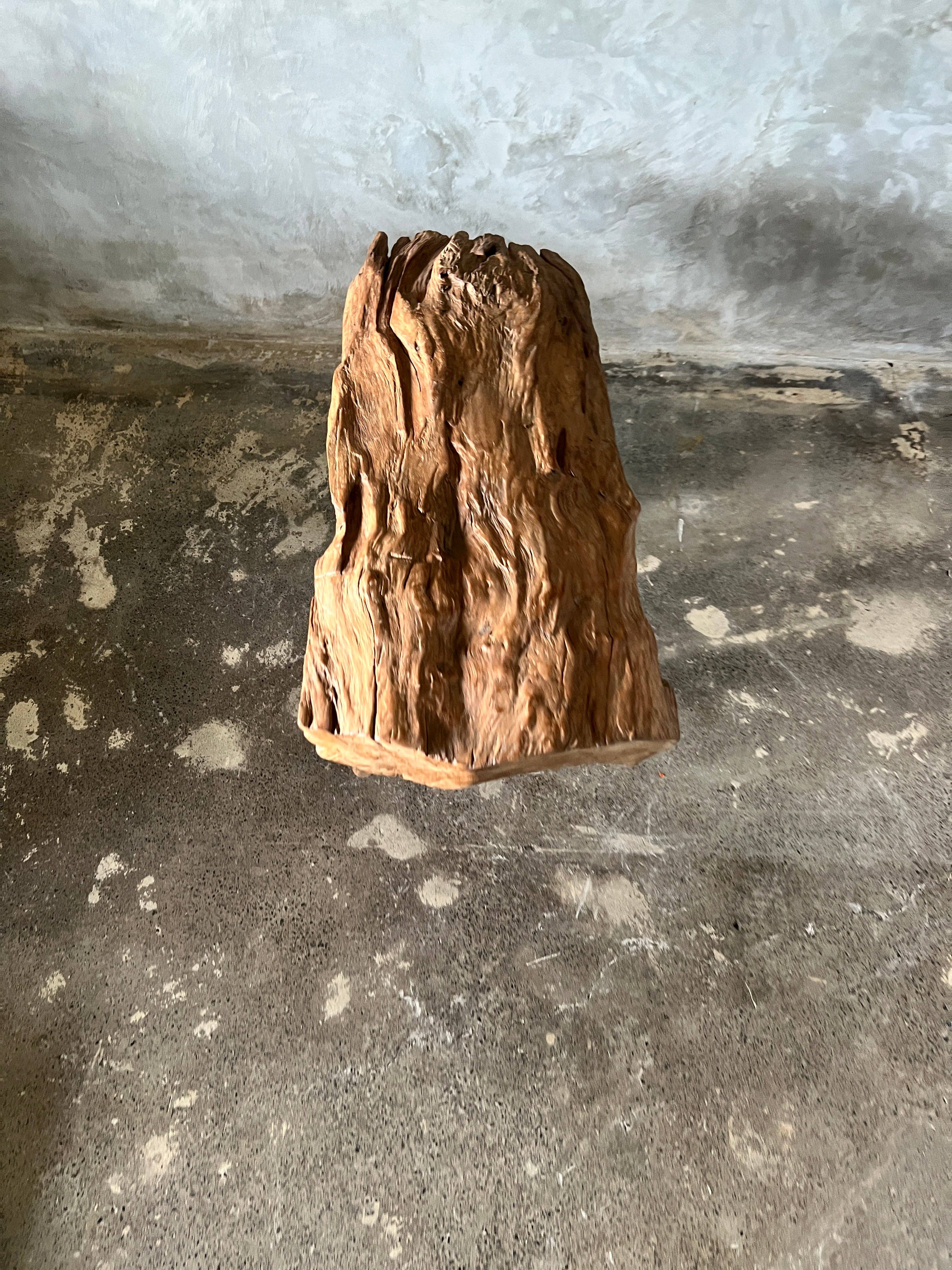 Office Objets - Venta al por mayor Bancos - Banco pequeño de teca asiática rubia con cuatro patas - Sembilan28