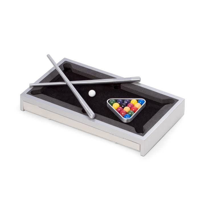 BeyBerk International - Wholesale Board Game - Mini Pool Table