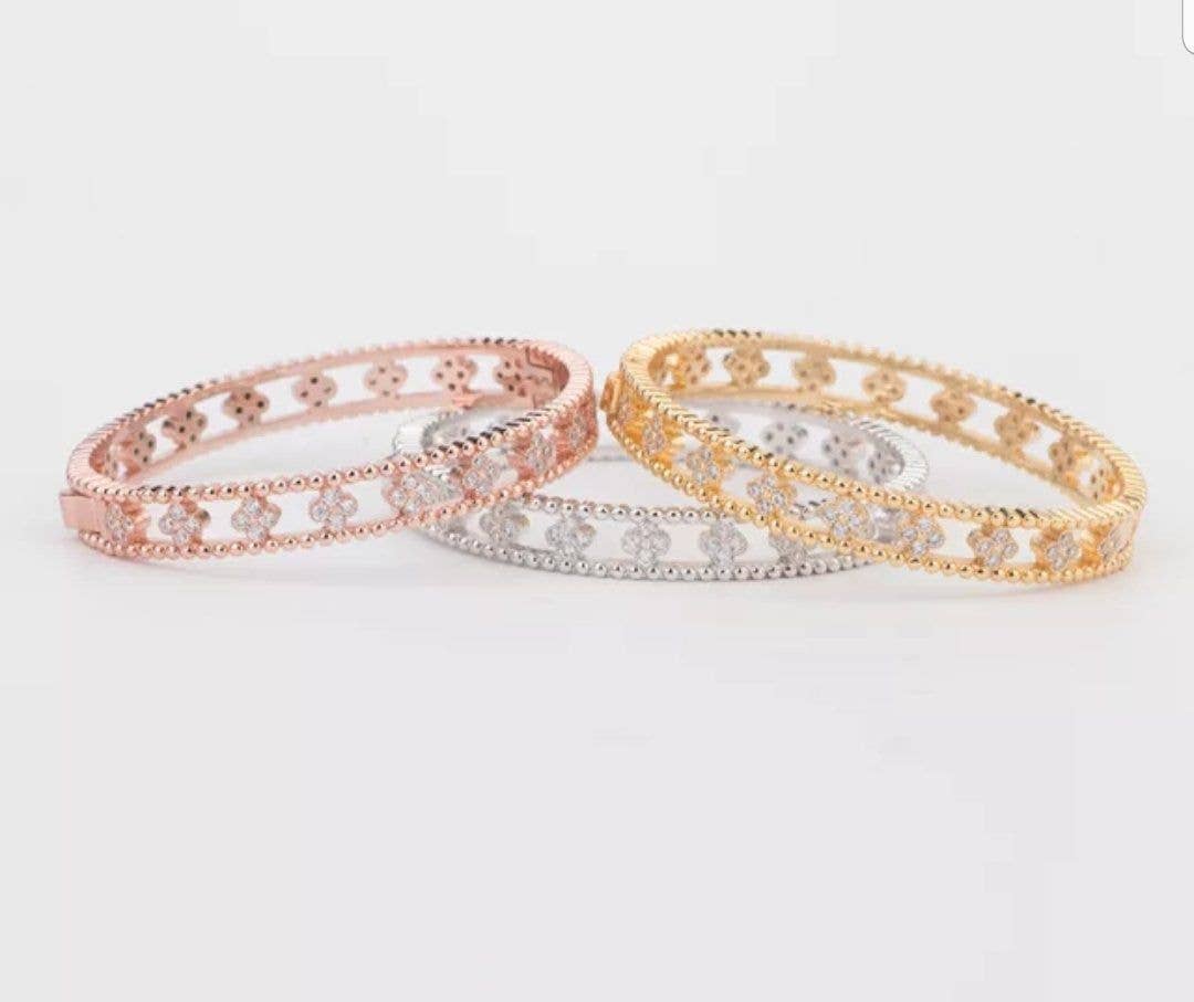 Diamond Veneer Travel Jewelry – wholesale Bangle bracelet – Clover stations Zirconite Cubic Zirconia Bangle Bracelet