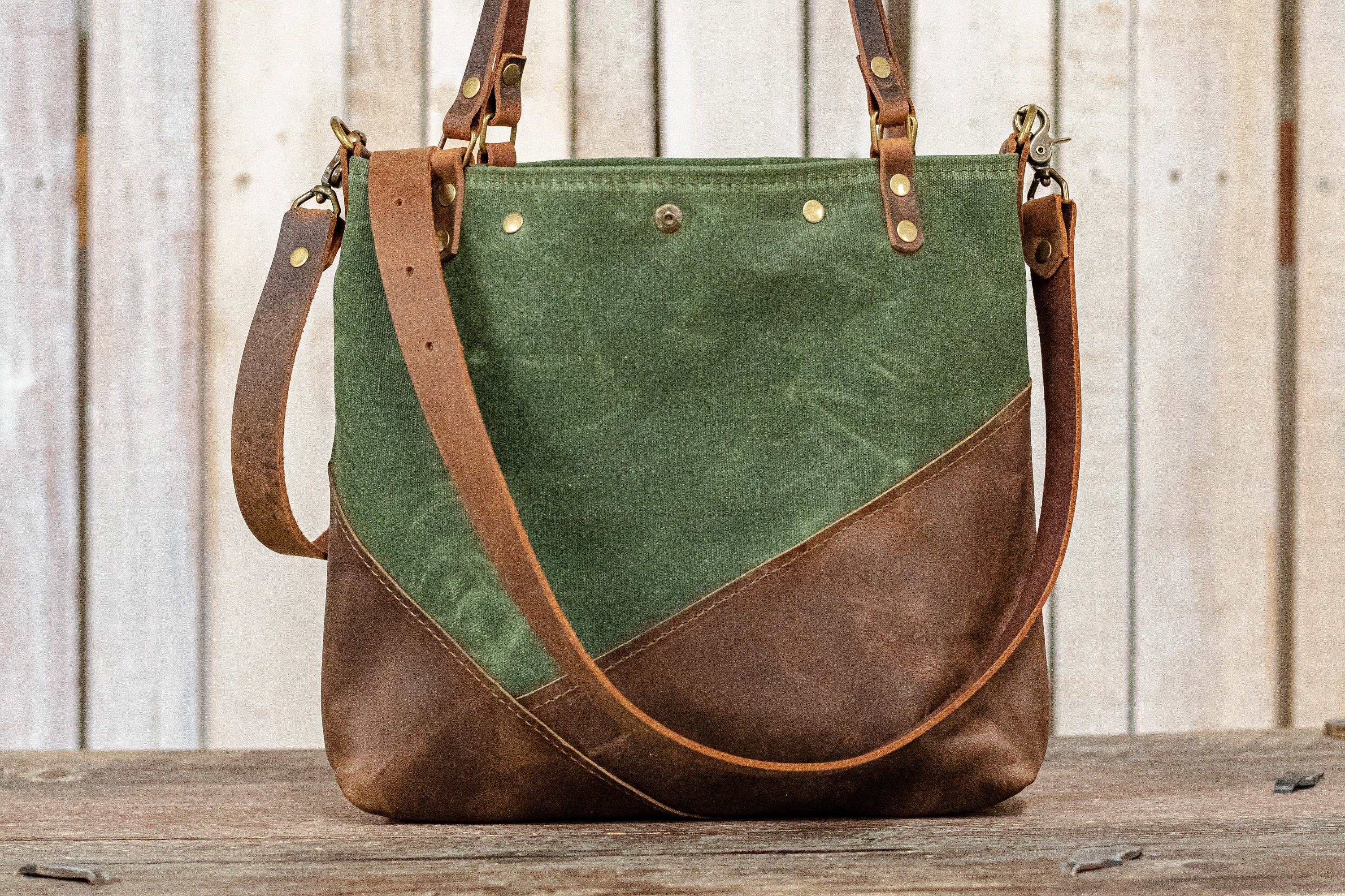 In Blue Handmade - Vendita all'ingrosso Borsa tote - Donna - Borsa Sunrise in tela cerata | Borsa in pelle | Prodotto negli Stati Uniti11