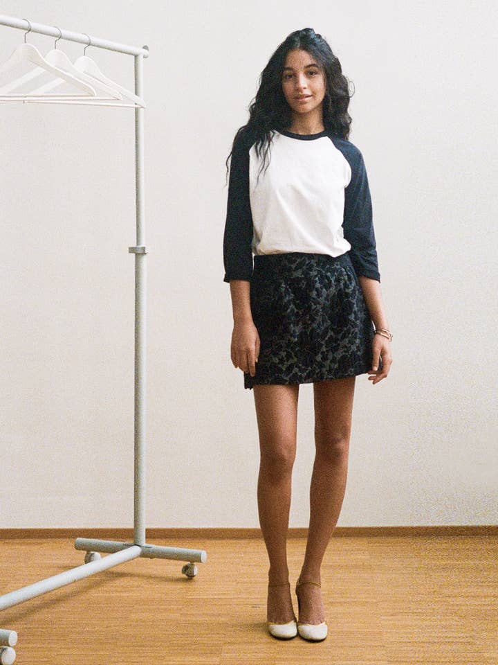 Washed Black Relaxed-Fit Raglan Baseball T-shirt - Black/White for wholesale on Faire2