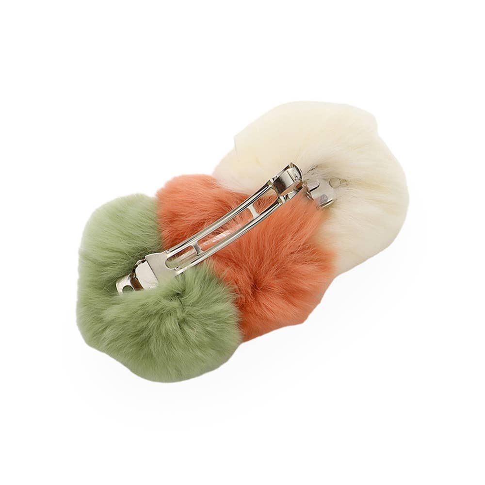 Sensibling Corp. - Vente Barrette – femme - Barrette à trois pompons en fausse fourrure35