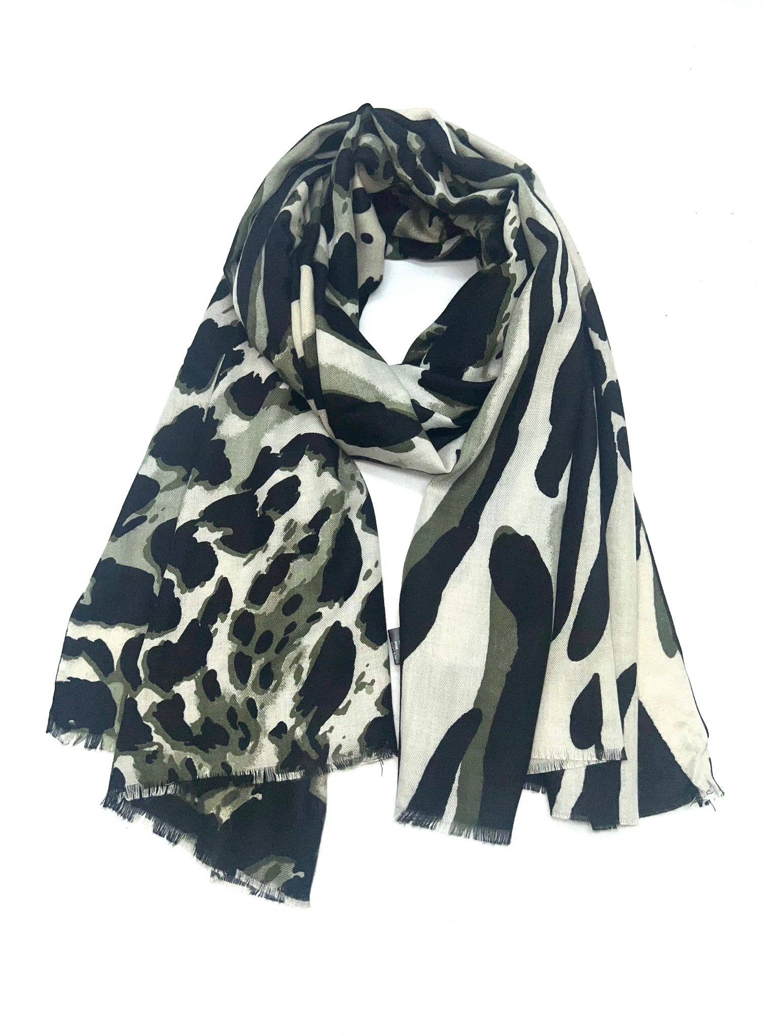 LINETA - Wholesale Scarf - Women's - LL-3 Thick Scarf with Leopard Pattern3