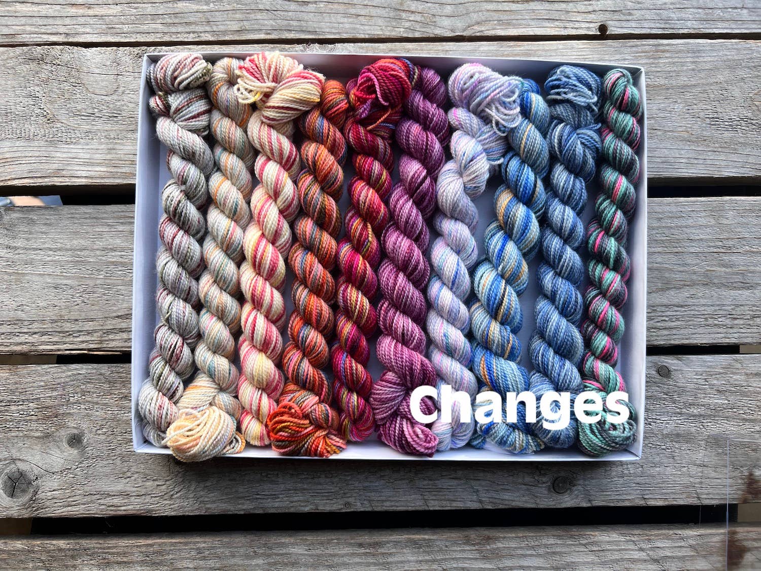 Koigu Wool Designs - Vente Fils à tricoter - Coffret de laine Koigu Pencil Box groupe 171