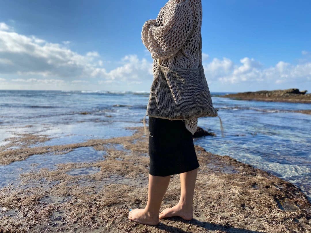 A Million Elephants - Wholesale Crossbody Bag - Women's - "Sabai Sabai" Lao Vine Crossbody - Ecofriendly Net Style Bag2