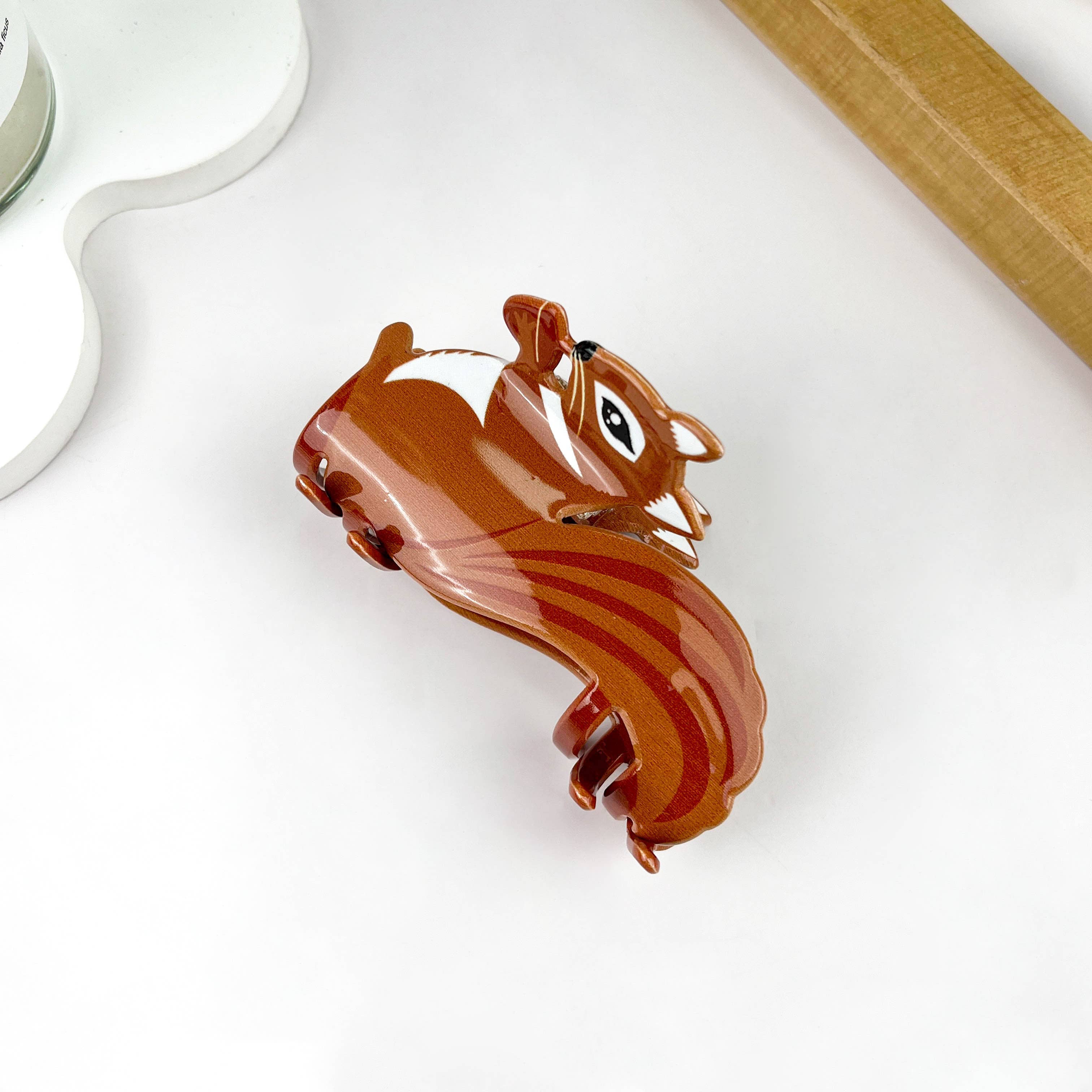 mildstyles – wholesale Hårklämma - Dam – Höst- och vinterhårklämmor i akryl med ekorre- och djurmotiv9