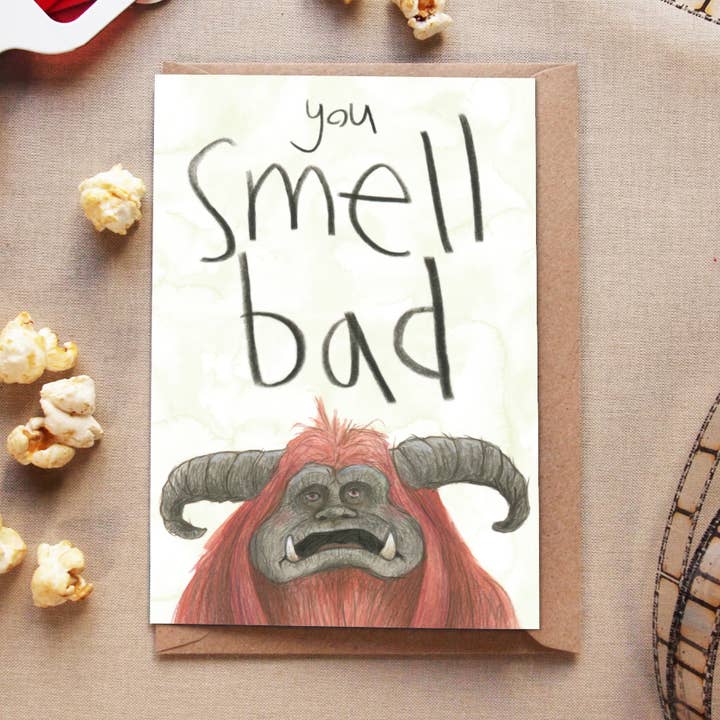 Huele Mal - tarjeta grosera divertida de película de fantasía laberíntica para venta al por mayor de The Grey Earl