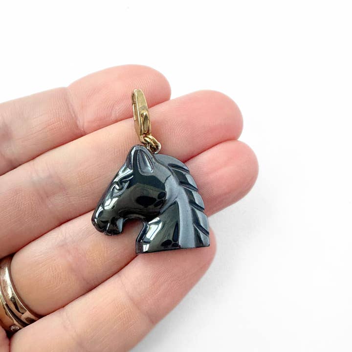 Lulu’s Petals - Wholesale Individual Charm/Pendant - Vintage carved hematite horse head charm1