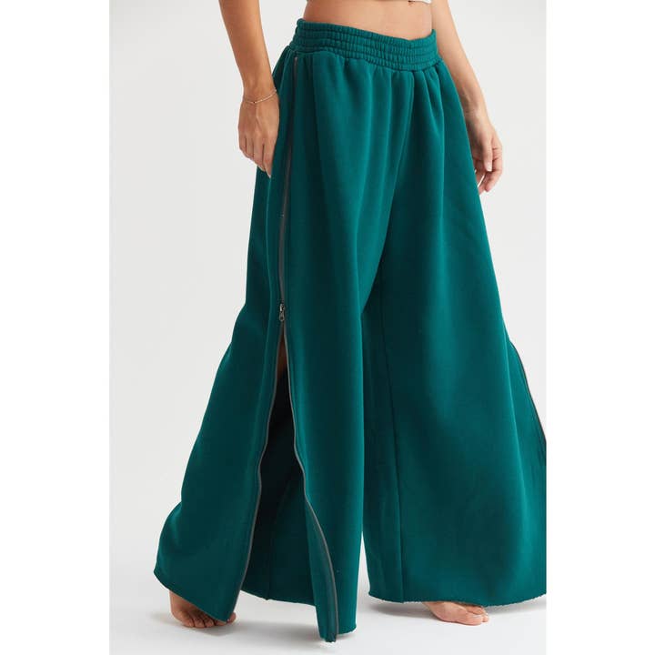 HYFVE - Wholesale Lounge Sweatpants/Joggers - Women's - DZ24A443-Wide-Leg Side Zipper Sweatpant