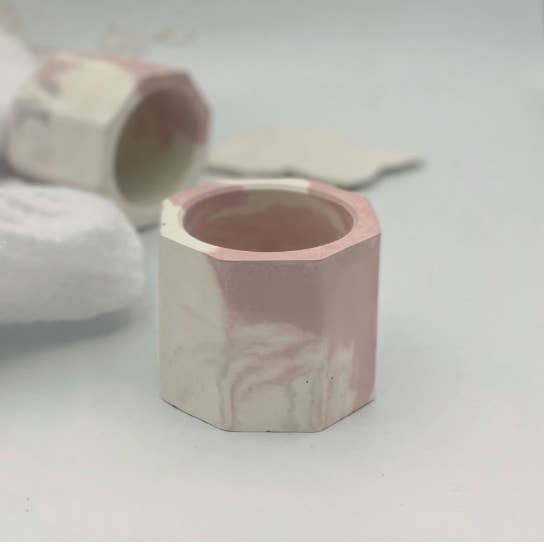 POT LUCIEN – Rose pour la vente par Poodré