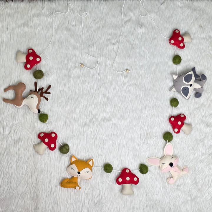 Ash and Vi - Wholesale Bunting/garland - Woodsy Wonders Bunting/Garland 4