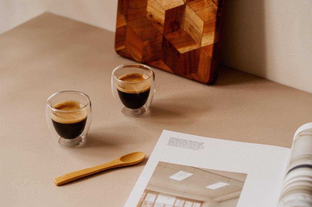 NUTS Innovations – Engroshandel Drikkeglas/kop – Dobbeltvæggede glas af 50 % genanvendt borosilikatglas5