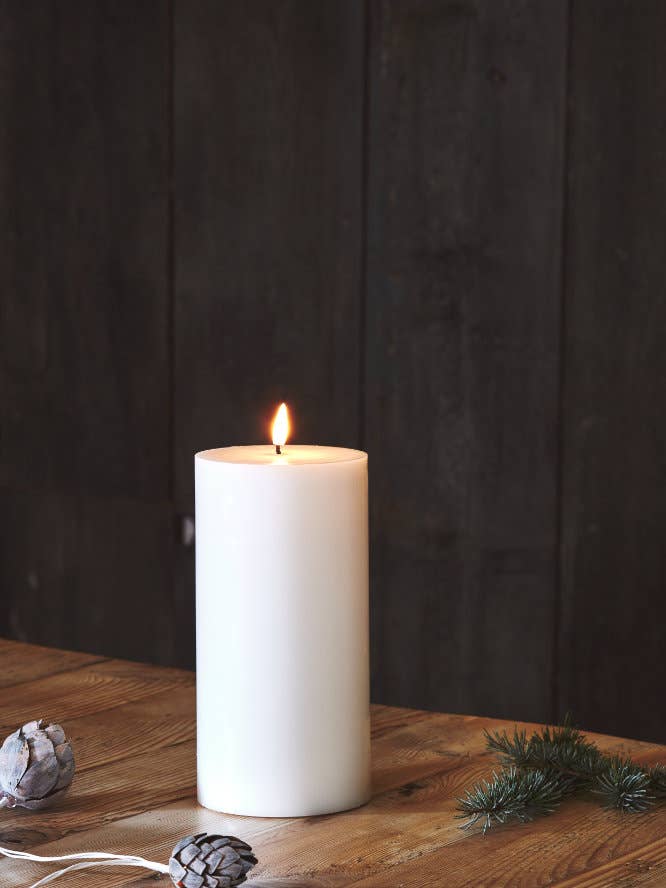 Grand Pillar Candle for wholesale by Lightstyle London