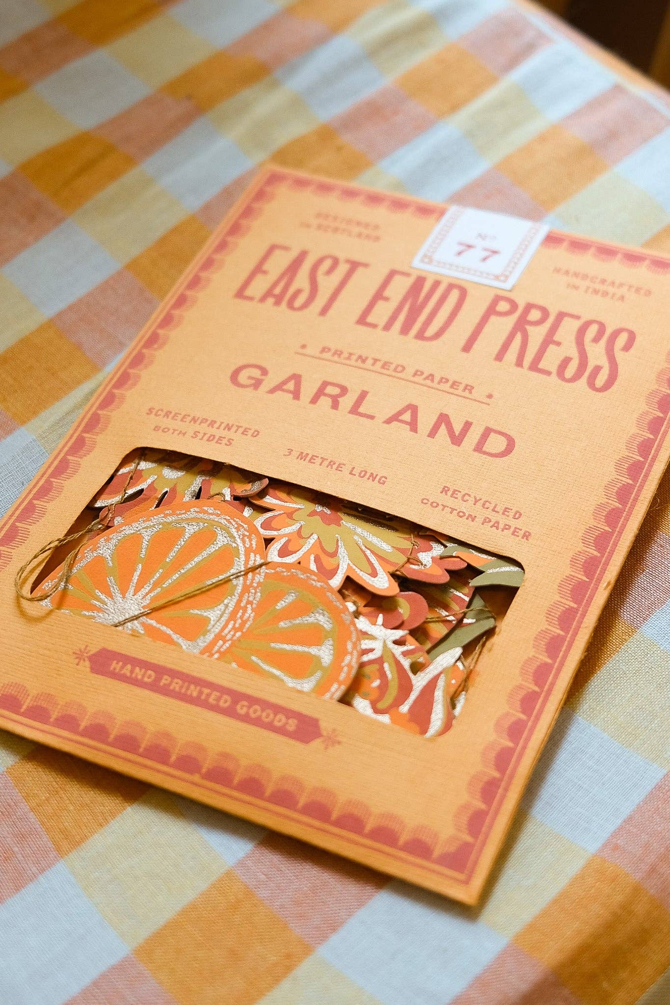 East End Press - Vendita all'ingrosso Bandierine/Ghirlande - Ghirlanda Cucita di Fiori d'Autunno11