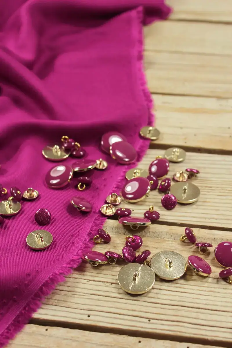 Eglantine et Zoé - Wholesale Fabric - Ecovero Pink Magenta Viscose Twill Fabric6