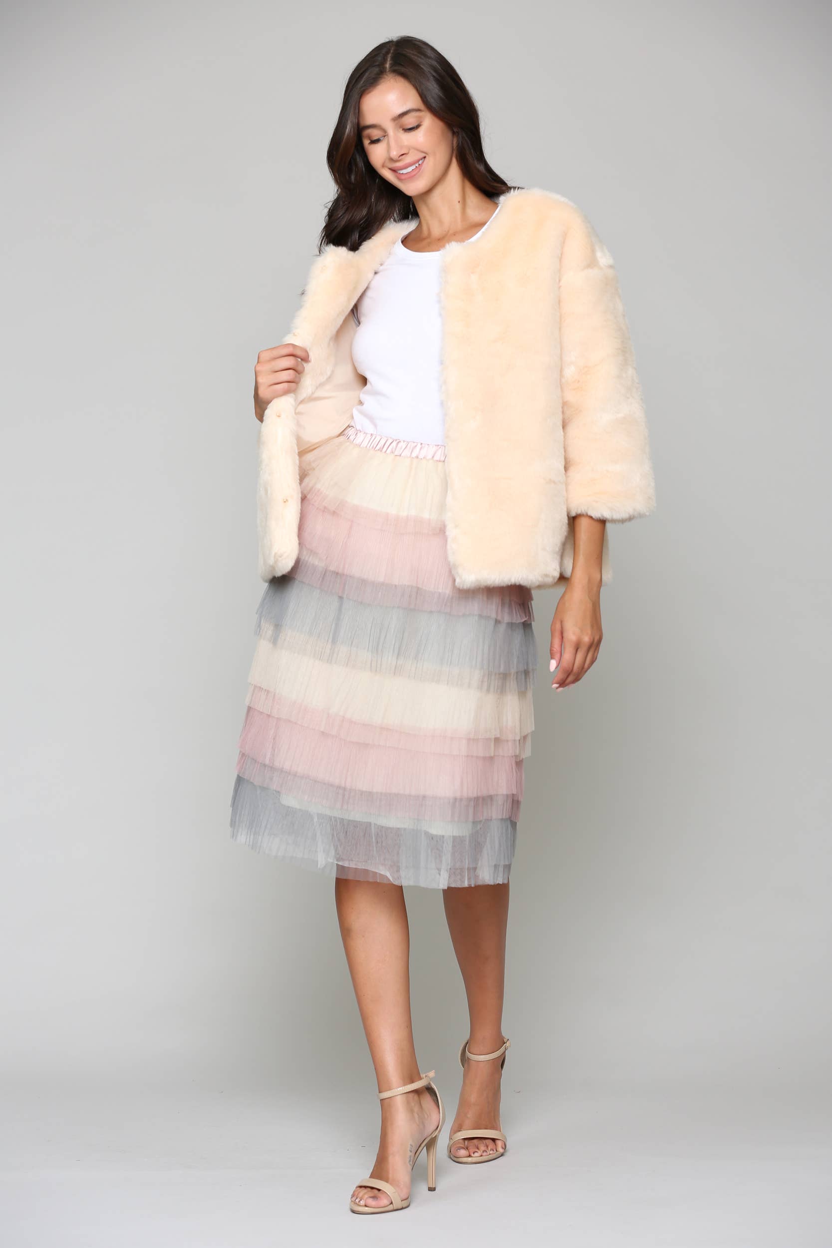 Joh Apparel - Wholesale Fur/Faux Fur Coat - Women's - Roxy Fur Coat10