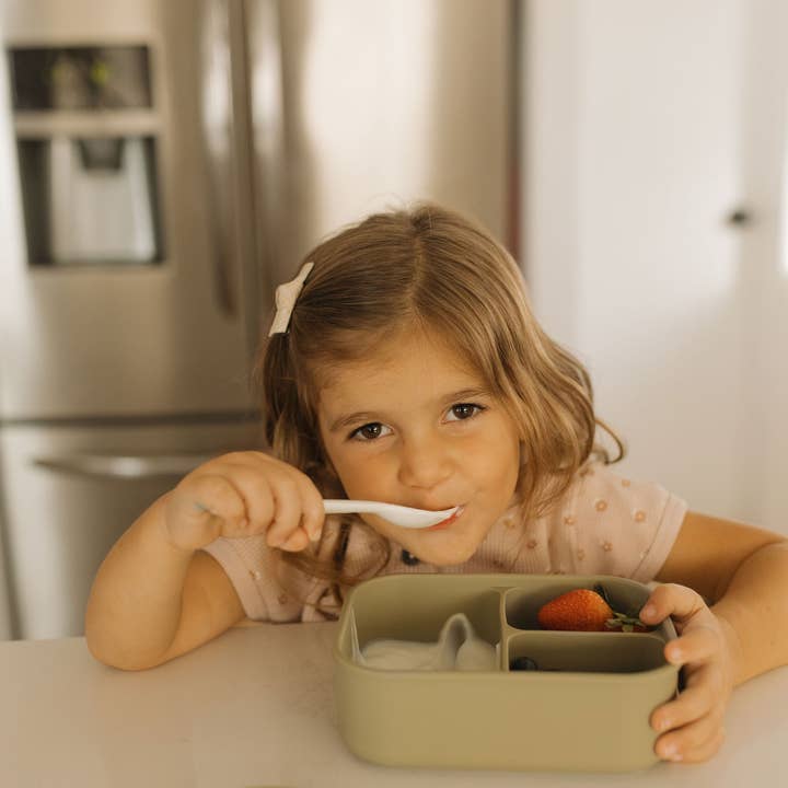 Gummy Chic - Wholesale Lunch Bag/Box - Kids - Back to School Lunchbox: Eco-Friendly Reusable Lunchbox 5