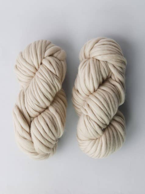 Knäuel PIUMA XXL 200 g - 100% extrafeine Merinowolle für den Großhandel von DHG